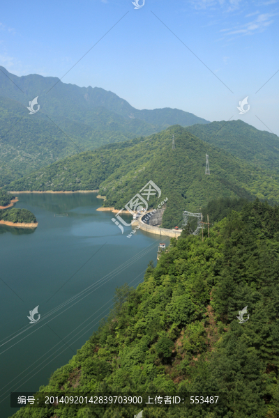 青山綠水藍(lán)天白