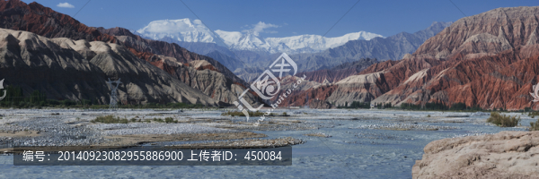 高原雪山