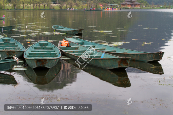 云南普者黑風(fēng)光,天鵝湖游船