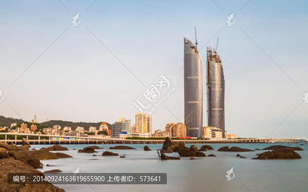 世茂海峽大廈