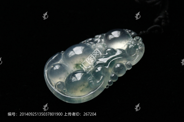 翡翠福瓜吊墜,掛件項(xiàng)鏈,緬甸玉