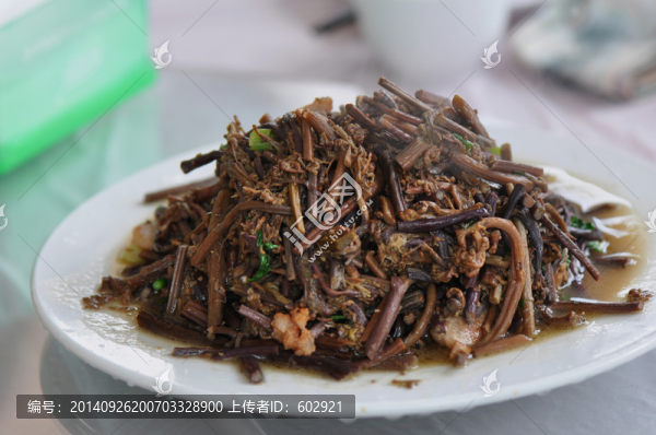 拳頭菜炒肉
