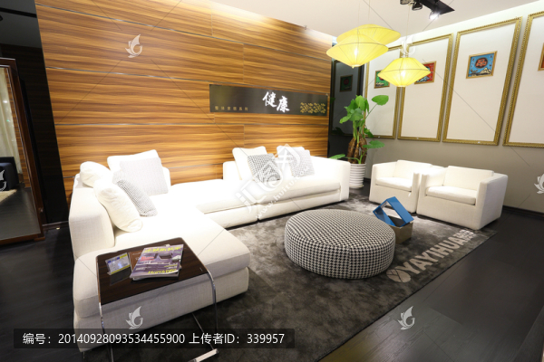 客廳家具
