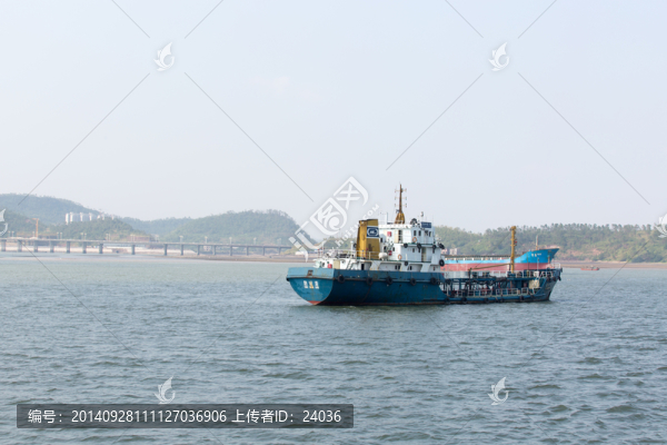 防城港海洋風(fēng)光,輪船