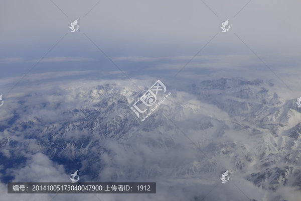 天山