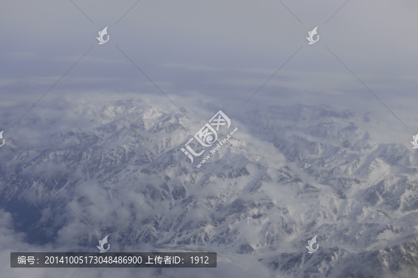 天山