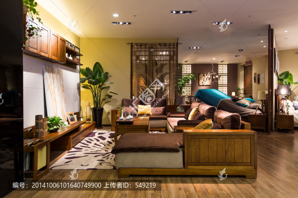 實(shí)木沙發(fā)