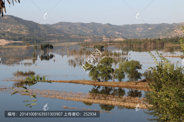 水鄉(xiāng)風光