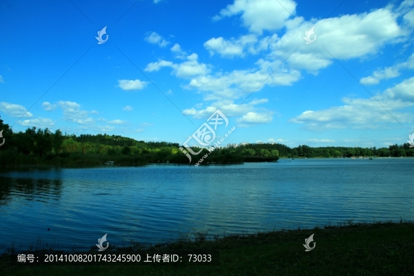 碧水藍天