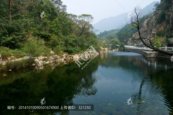 河道風光