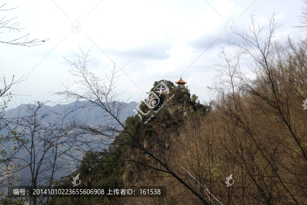 陜西鎮(zhèn)安塔云山
