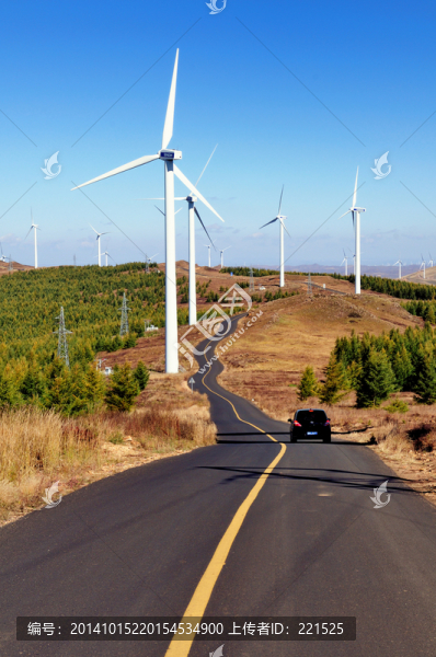 草沿天路風(fēng)力發(fā)電機(jī)
