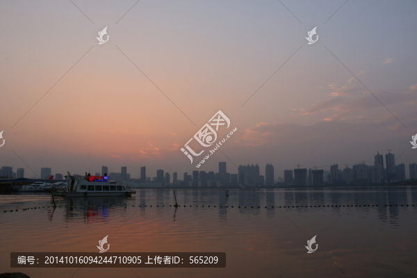 沙湖日落景色