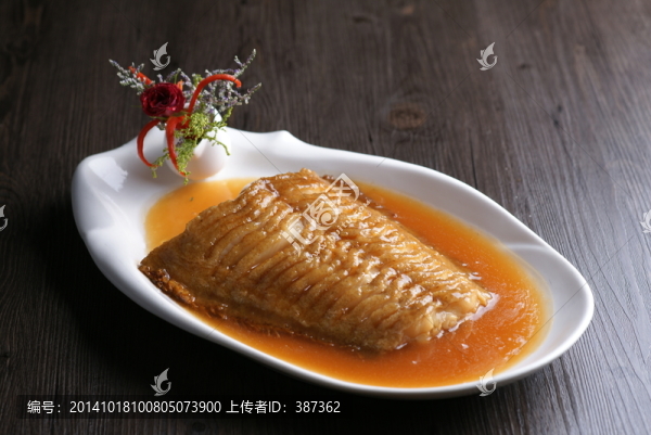 家常燜鰈魚肉