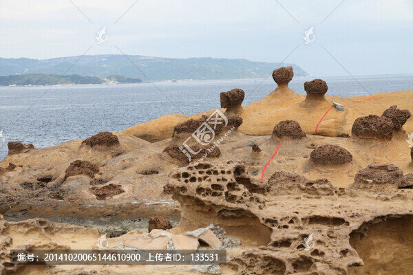臺(tái)灣野柳風(fēng)景區(qū),礁石,覃狀巖