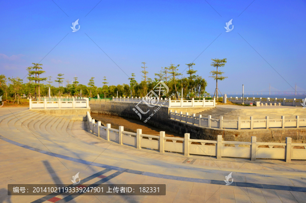 海邊廣場