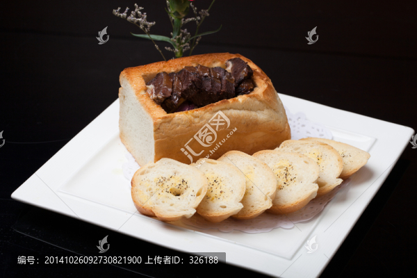 創(chuàng)意咖喱煮牛腩