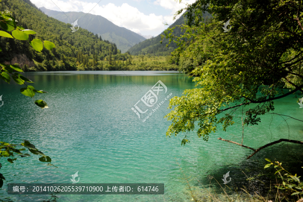 湖光山色
