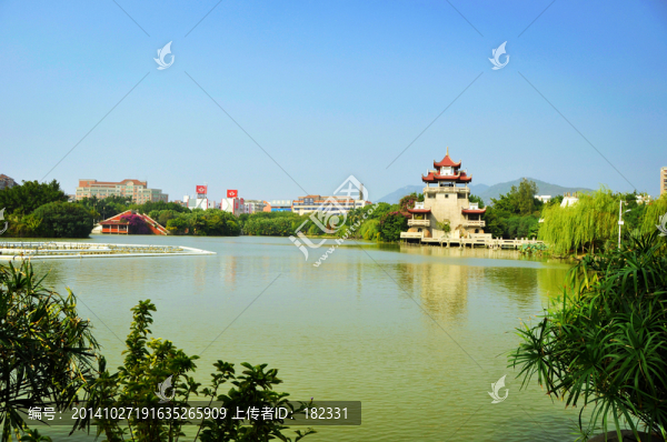 園林湖景