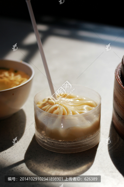 上海南翔饅頭店,灌湯包