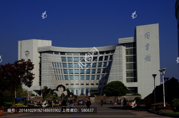 上海大學(xué)圖書館