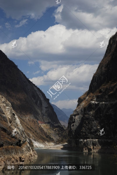 麗江虎跳峽