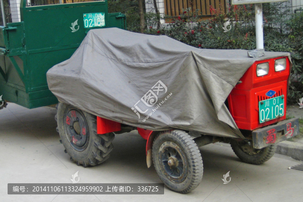 農(nóng)用四輪拖拉機