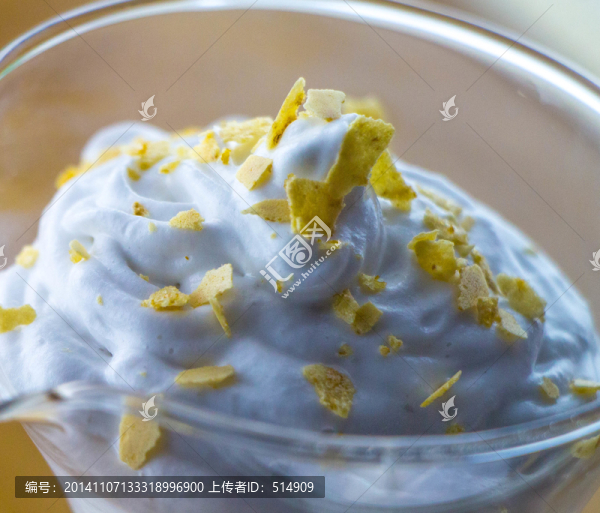 雪頂燕麥特寫