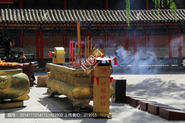 寺廟香火