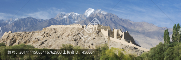 帕米爾高原石頭城遺址