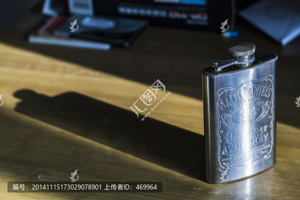 酒壺