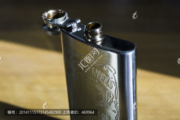 酒壺