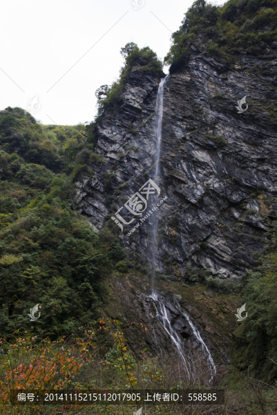 虎牙大峽谷,高山流水