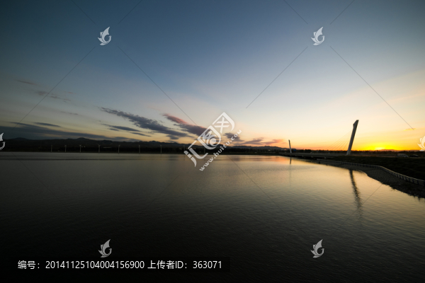 張家口明湖橋夜景