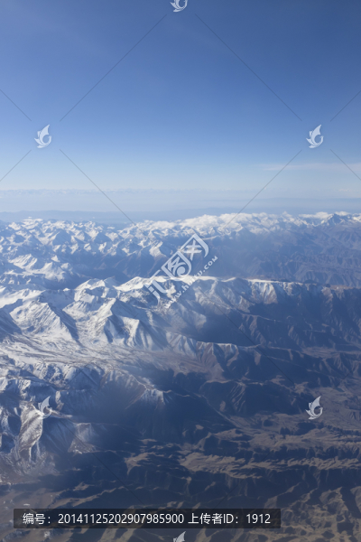 天山