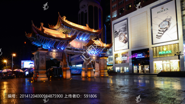 昆明忠愛坊夜景