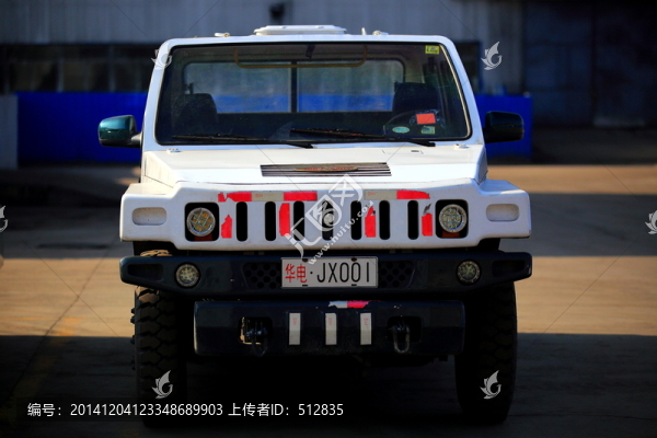 越野車