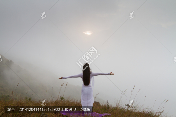 迎接朝陽(yáng)