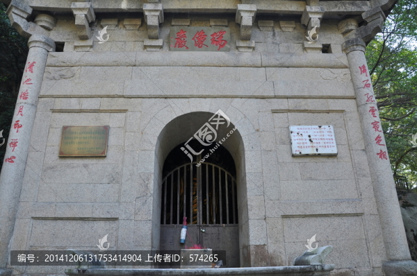瑞像巖石室建筑