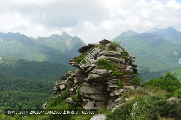 秦嶺山景