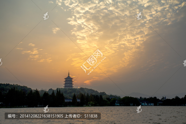 杭州西湖雷峰塔