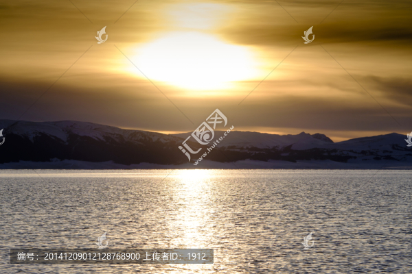 賽里木湖