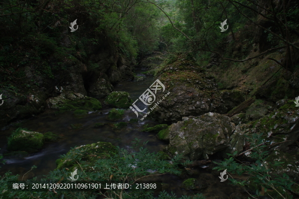 山澗