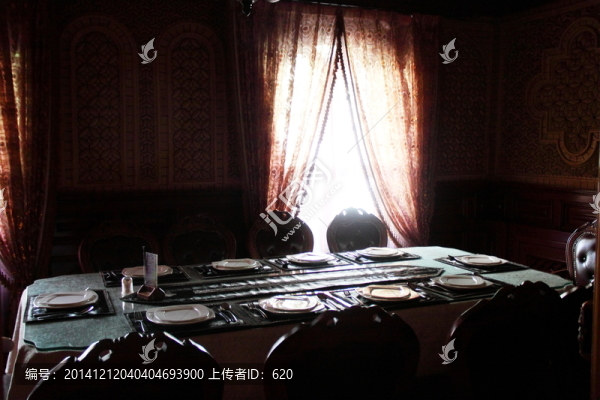 餐具