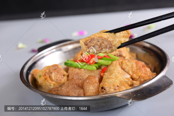 肉肚鵝頸鍋