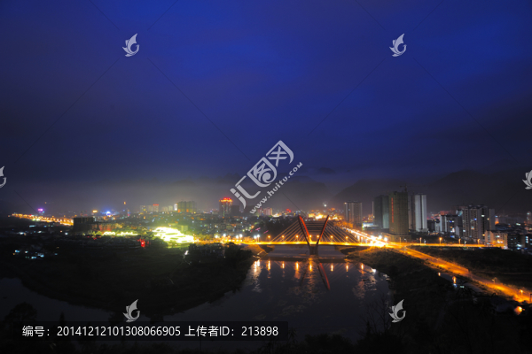 荔波夜景