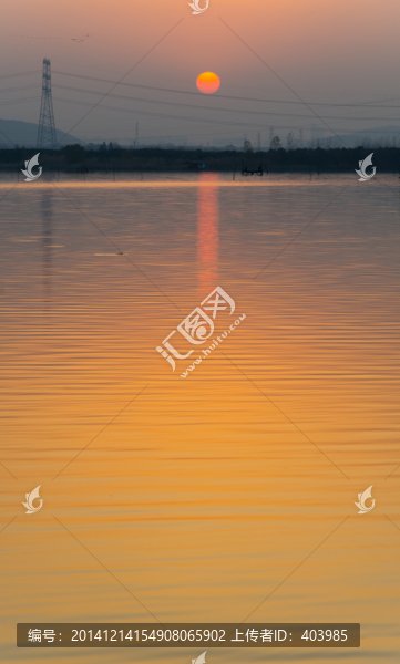 湖泊日落