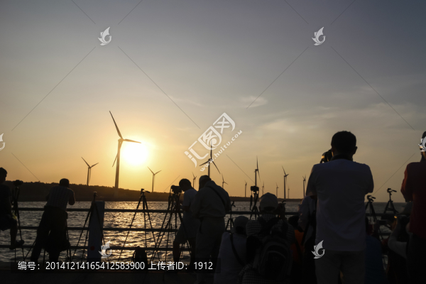 風(fēng)車(chē),夕陽(yáng)