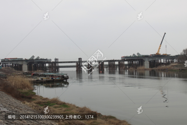 派河大橋建設