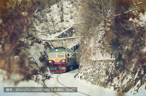 松嶺雪村火車隧道